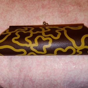 Brown strapless clutch purse